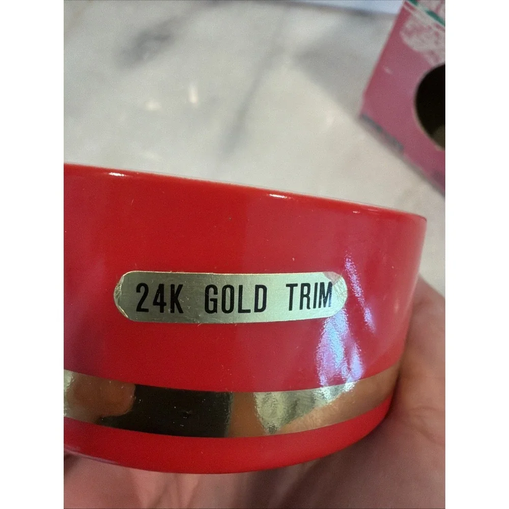 Vtg Himark  1986 Happy Holidays Christmas Trinket Box With 24K Gold Trim GW992